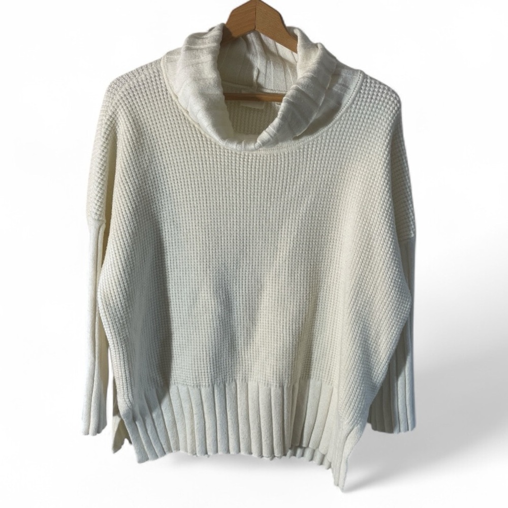 H5- Cozy White Cowl Neck Sweater CYRUS Large turtleneck Sweater delete